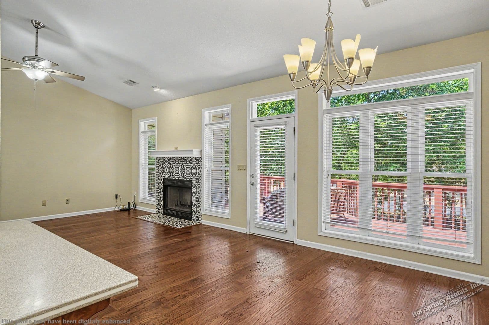 Hot Springs Village House: 11 Iniciador Way