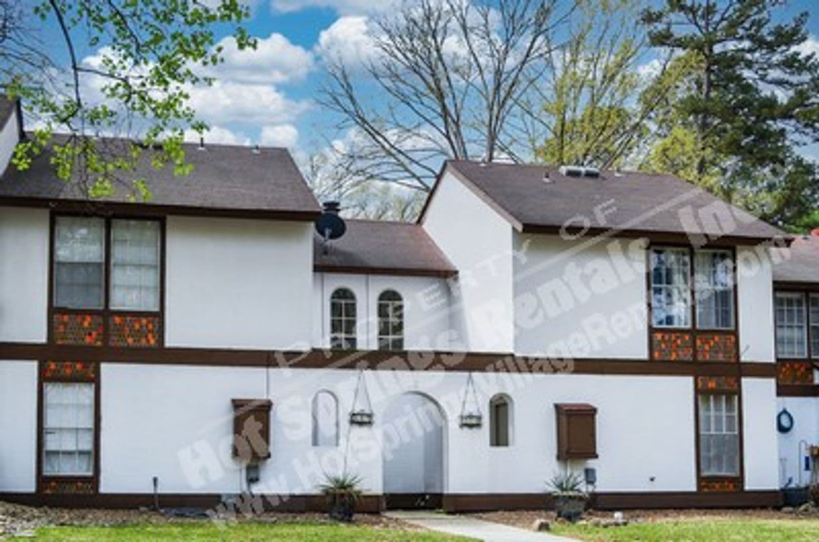 Hot Springs Village House: 120 Emperado Way