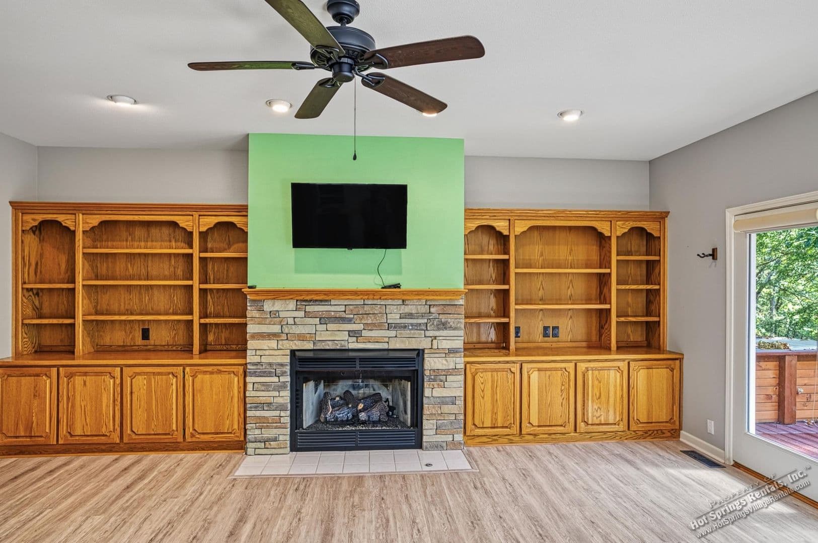 Hot Springs Village House: 27 Barcelona Way