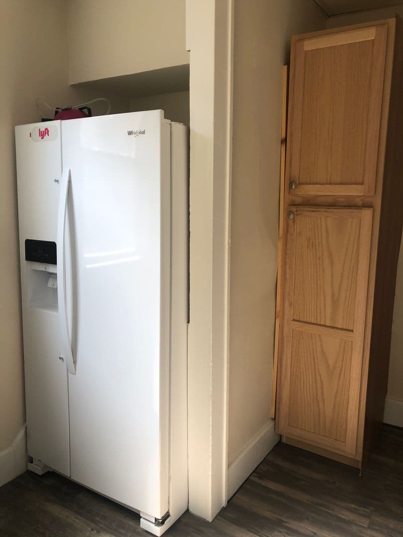 Morgantown Apartment: 312 Grant St.