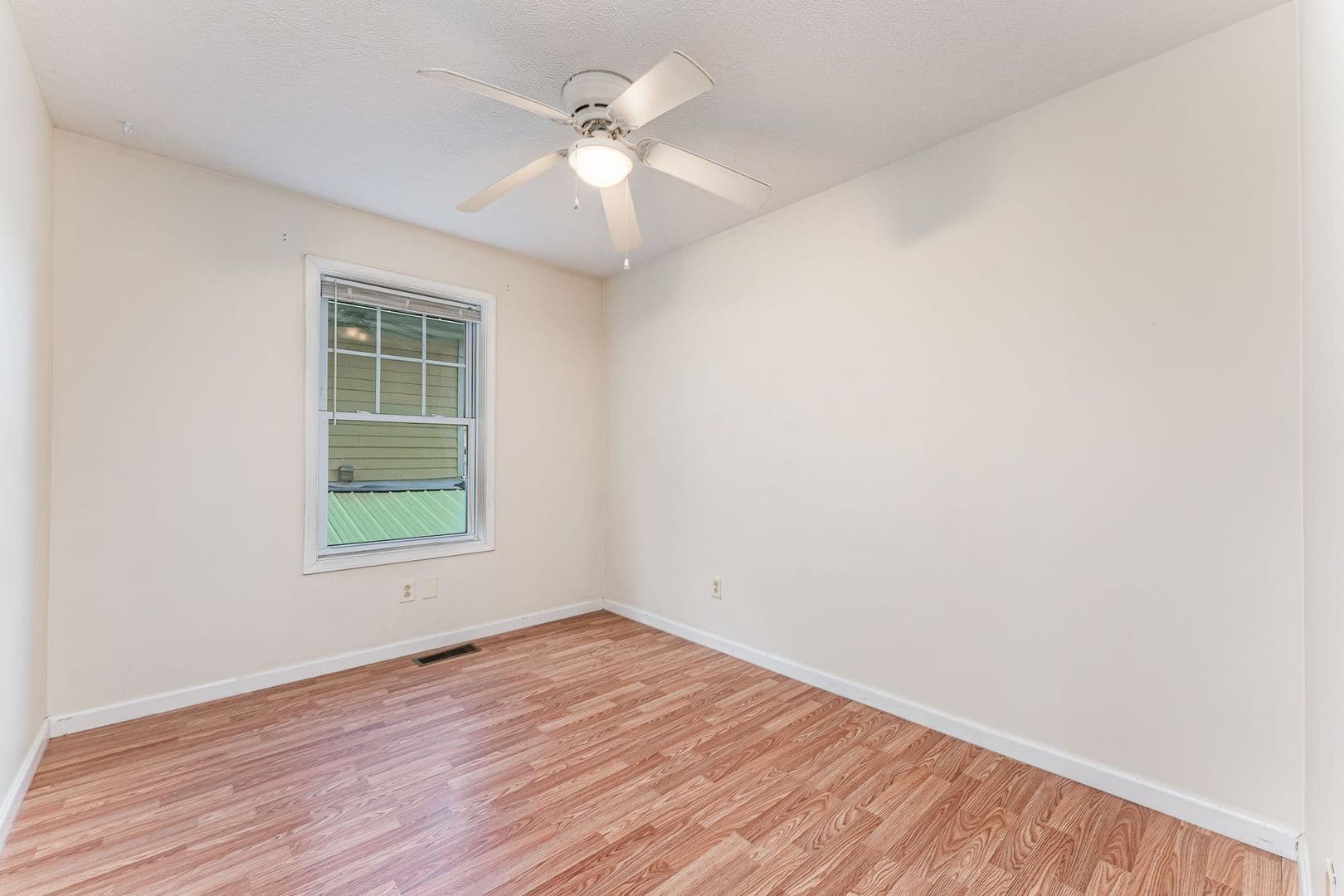 Morgantown Apartment: 116 Third Street