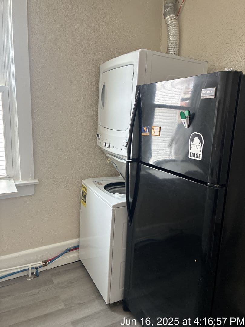 Morgantown Apartment: 499 Locust