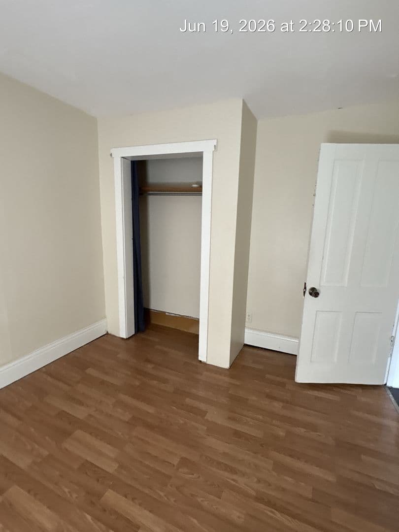 Morgantown Apartment: 142 Lorentz St