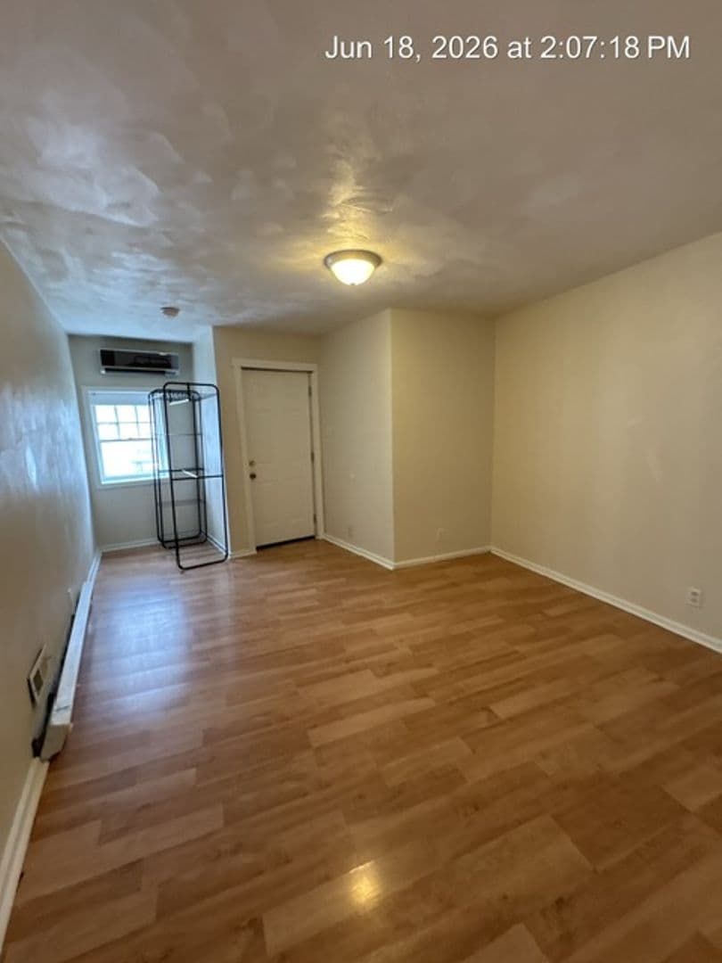 Morgantown Apartment: 499 Locust