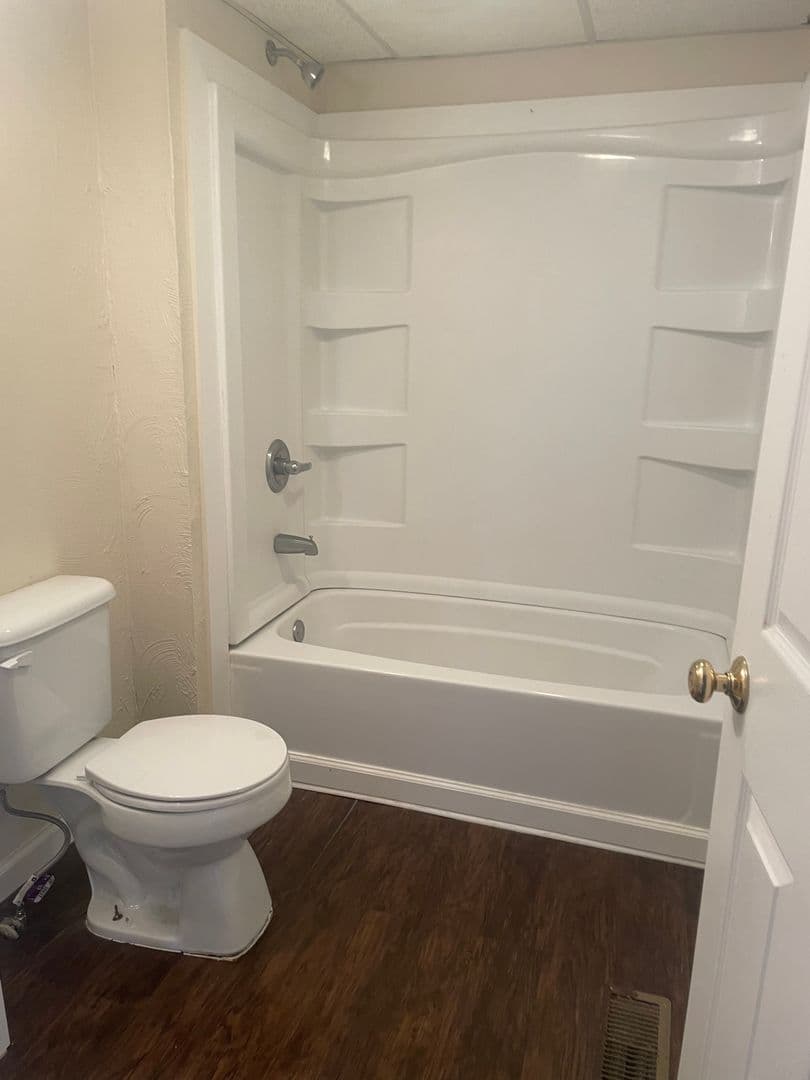 Morgantown Apartment: 517 Locust