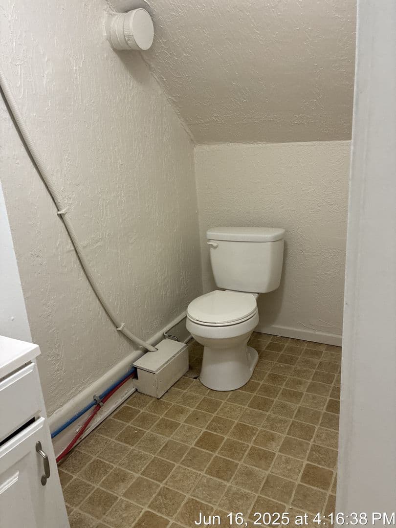 Morgantown Apartment: 499 Locust