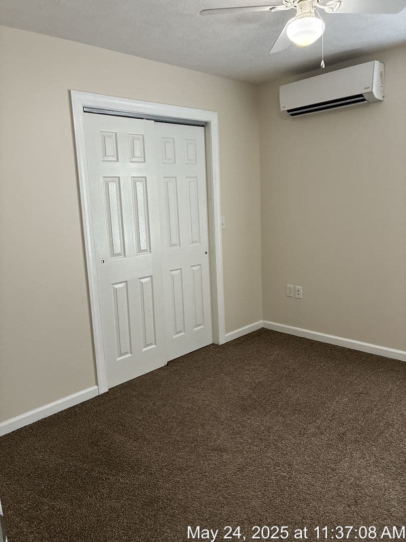 Morgantown Apartment: 152 3rd Street