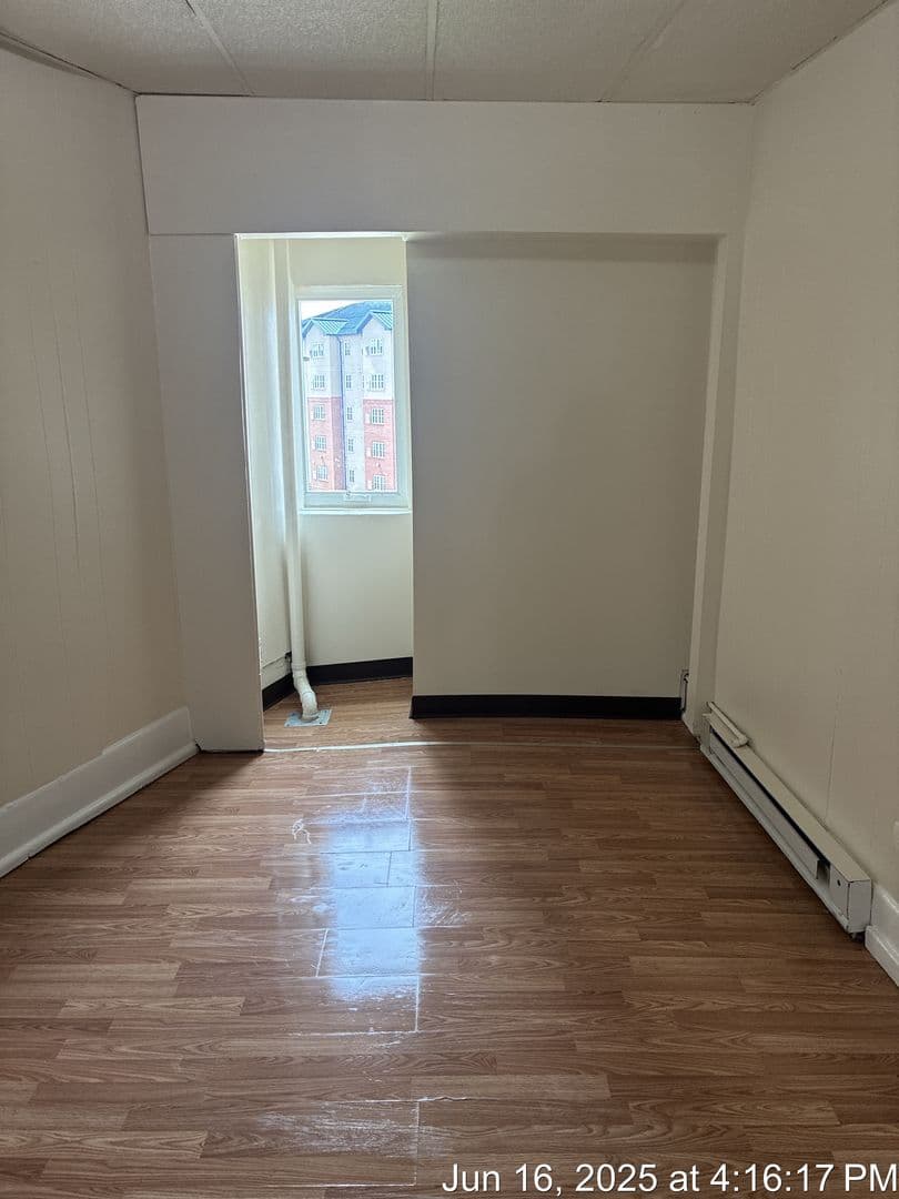Morgantown Apartment: 499 Locust