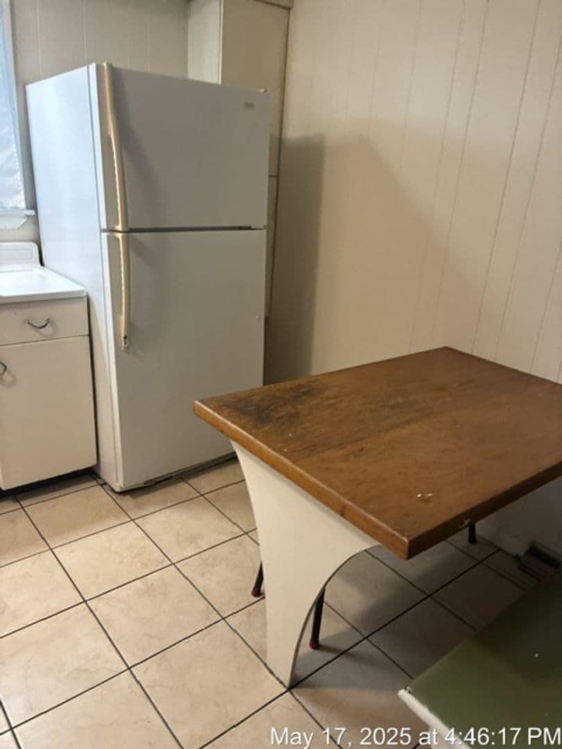 Morgantown Apartment: 764 Garrison