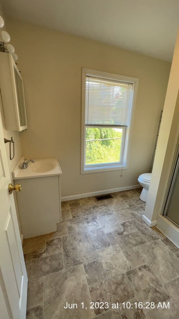 Morgantown Apartment: 682 Willey St.