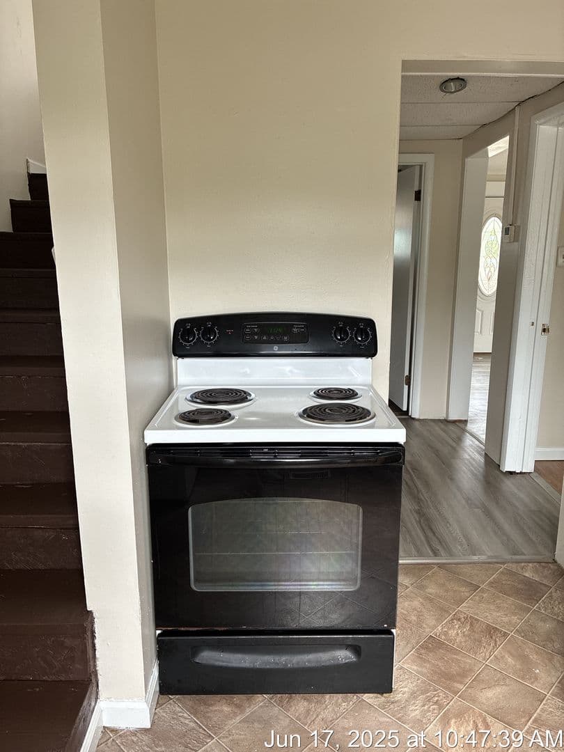 Morgantown Apartment: 759 Willey St.  Apt b