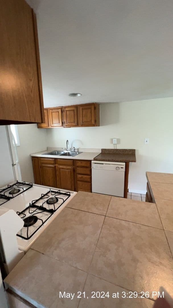 Morgantown Apartment: 541 Stewart St.