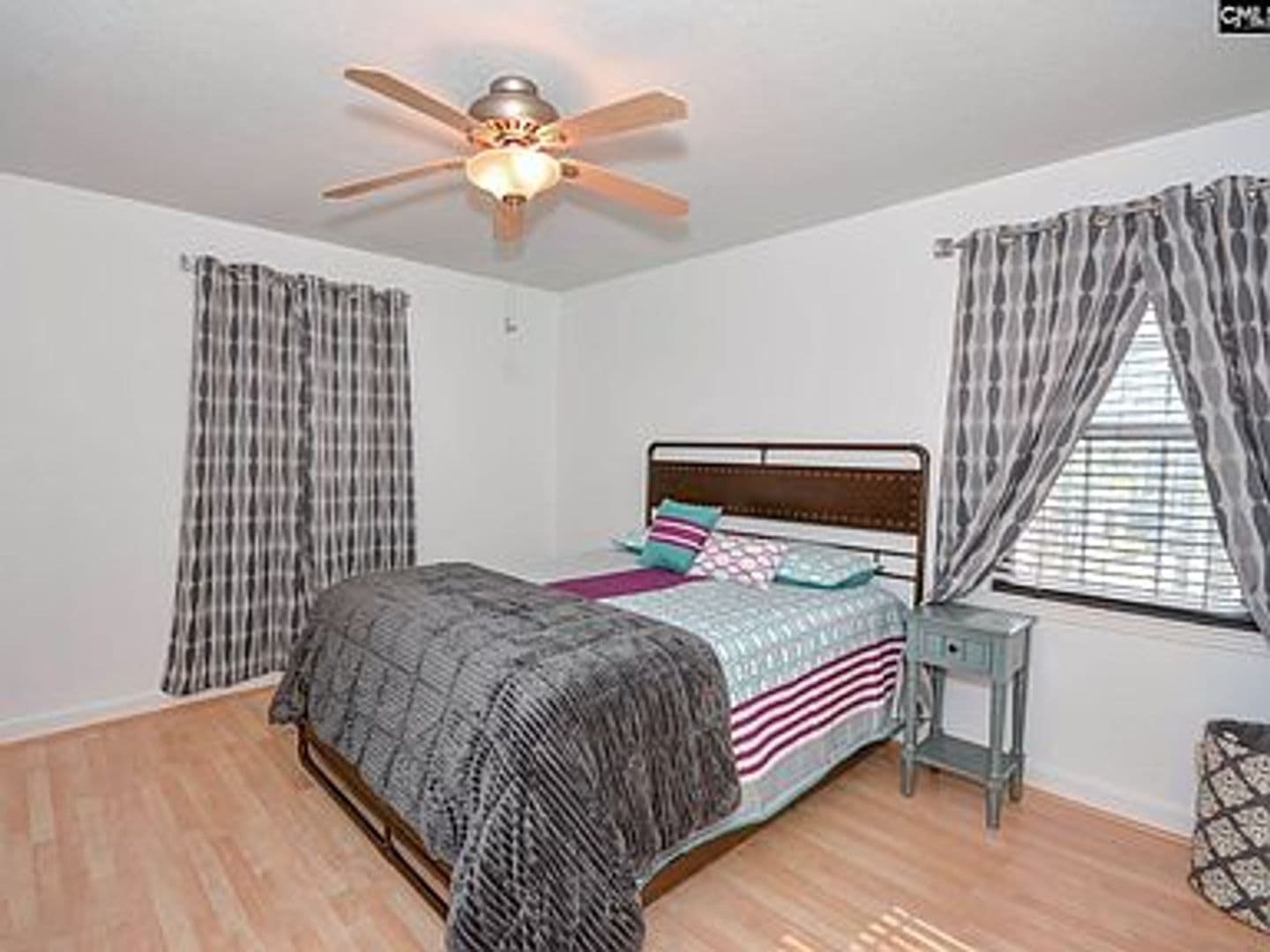 Columbia Condo: 1700 Dalloz Road