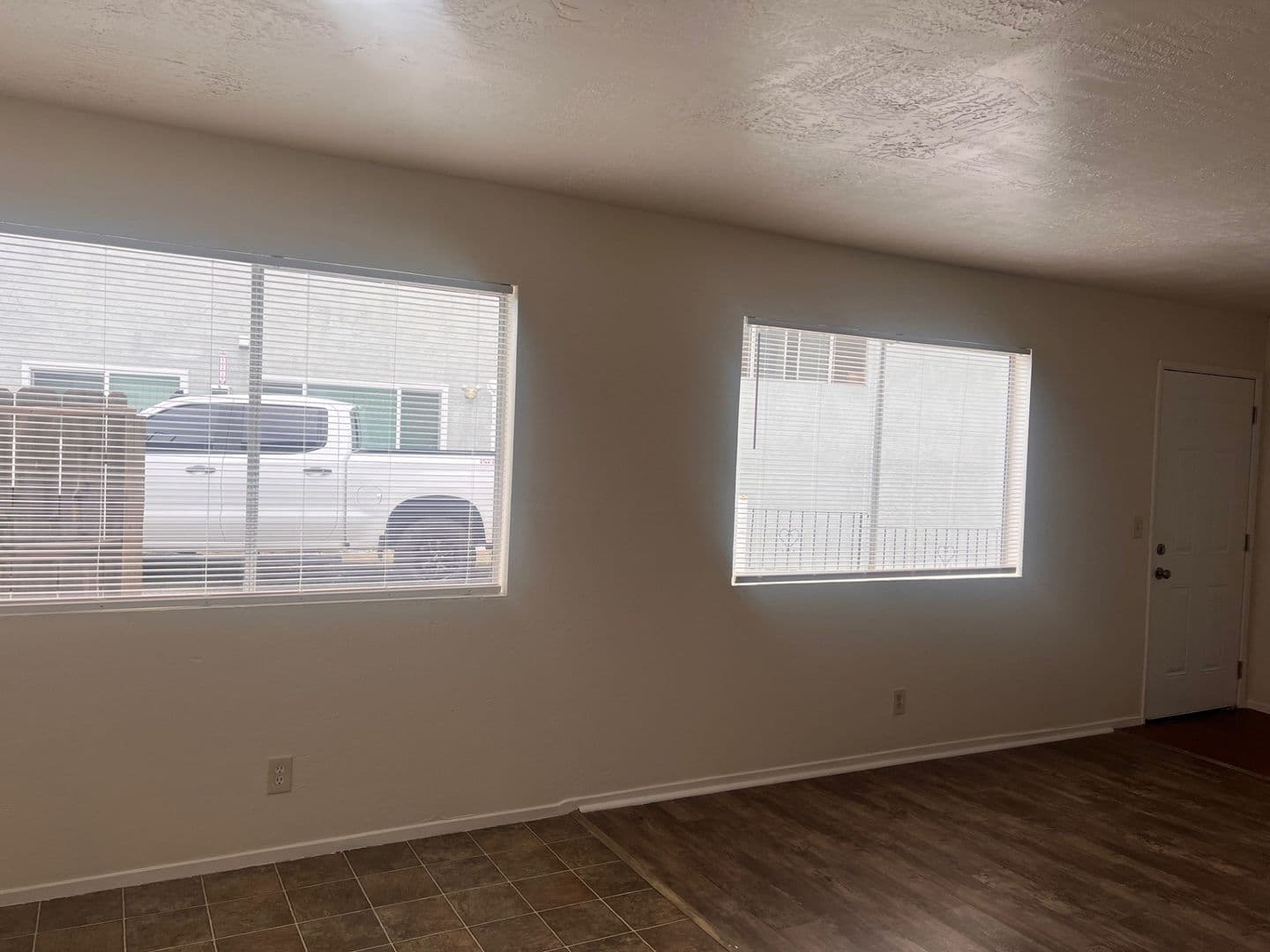 Redding Apartment: 395 Buckeye Terrace