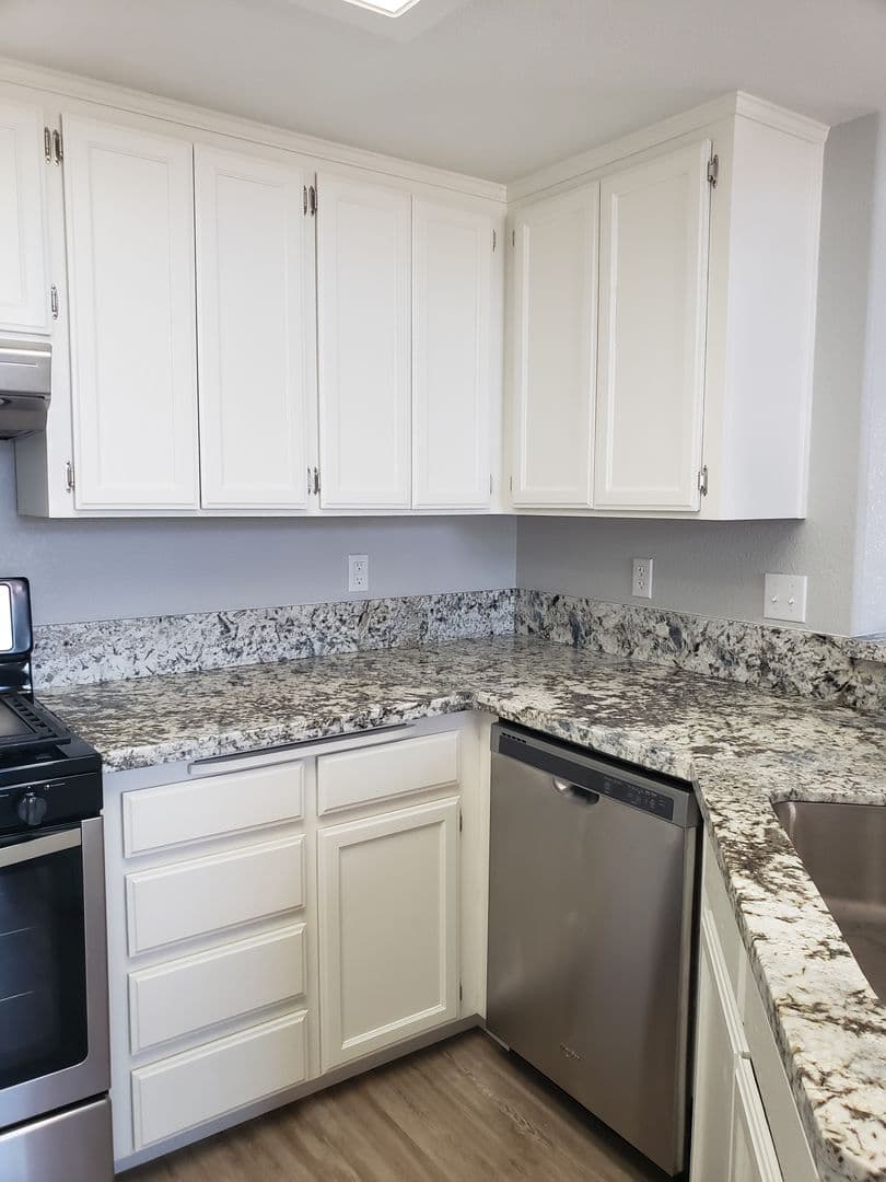Redding House: 586 Springer Dr.