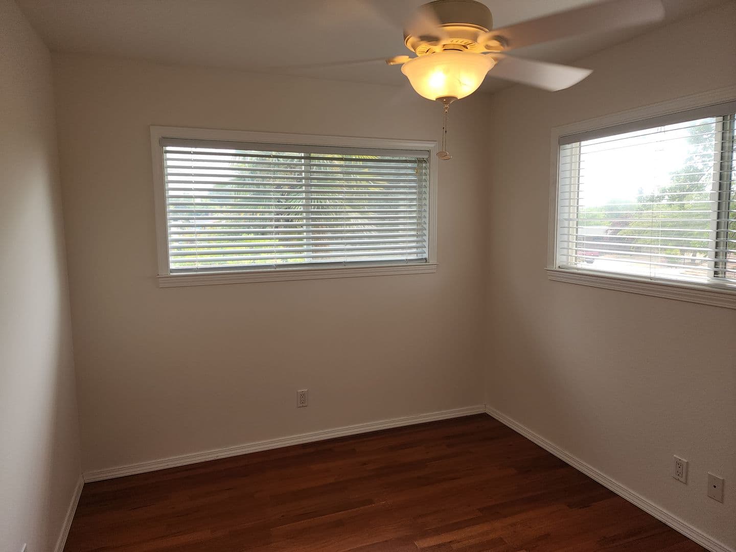 Redding House: 1412 Mistletoe Ln.