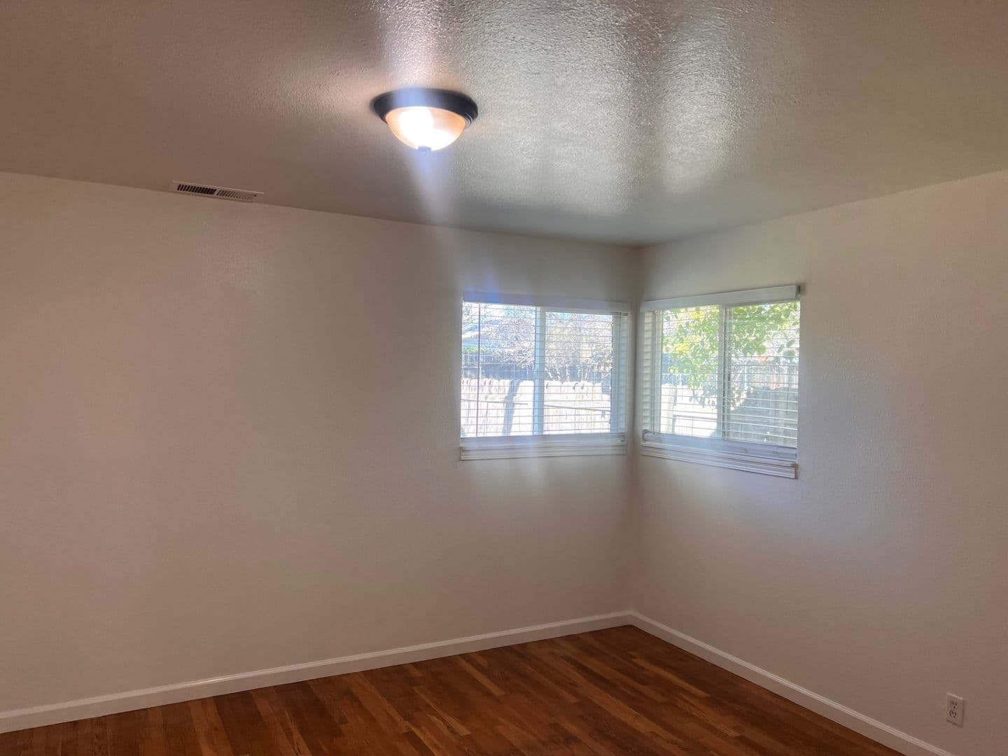 Redding House: 2910 Blueview St.