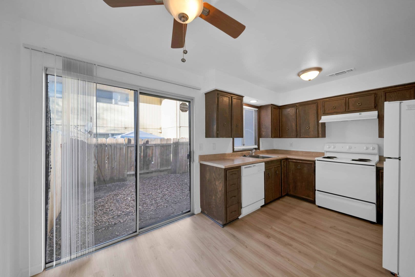Redding Apartment: 1091 Del Sol Place