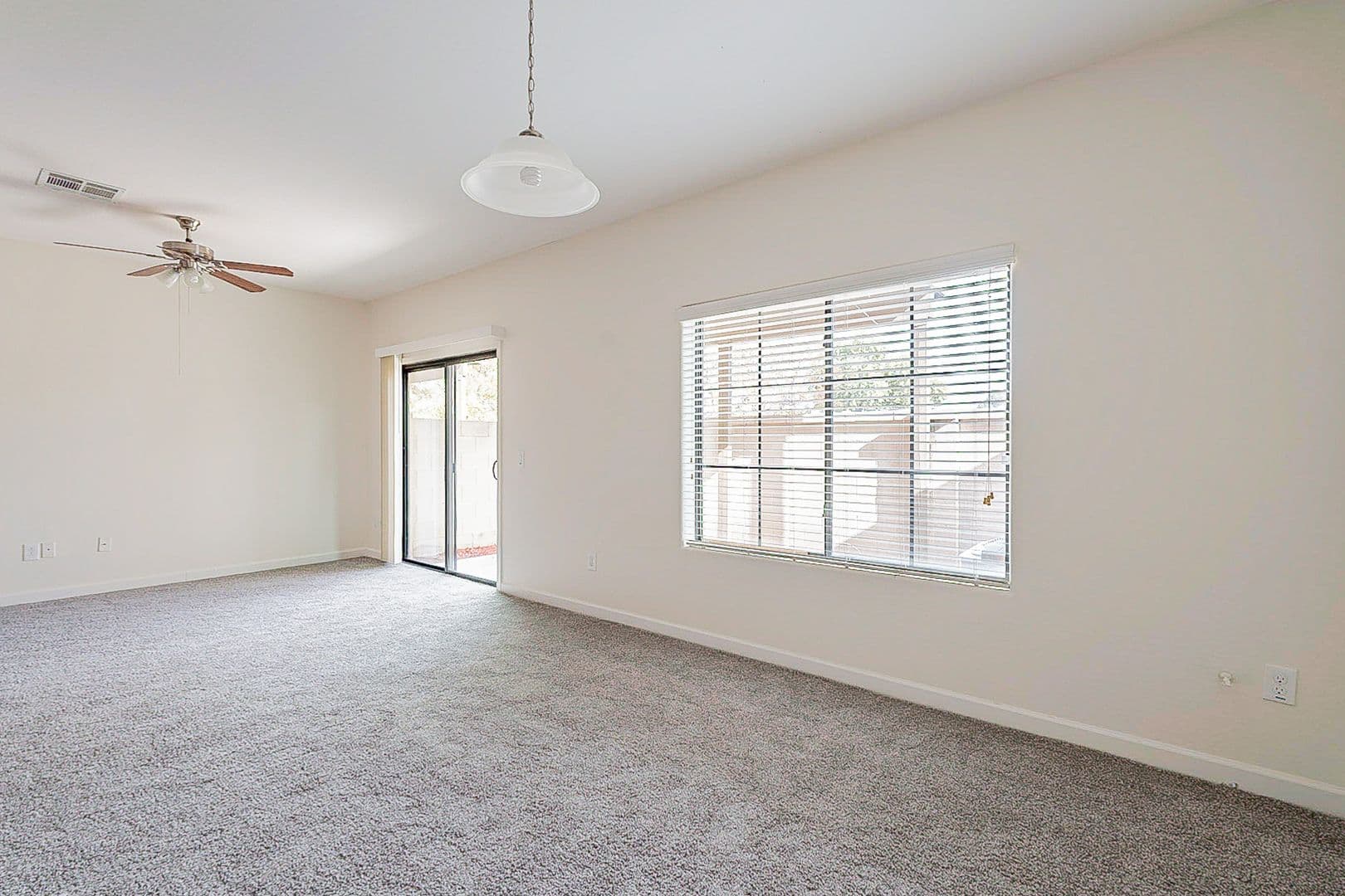 Phoenix Apartment: 17223 N Cave Creek Rd Unit 16