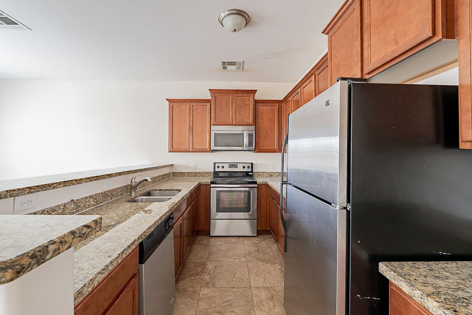 Phoenix Apartment: 17223 N Cave Creek Rd Unit 16