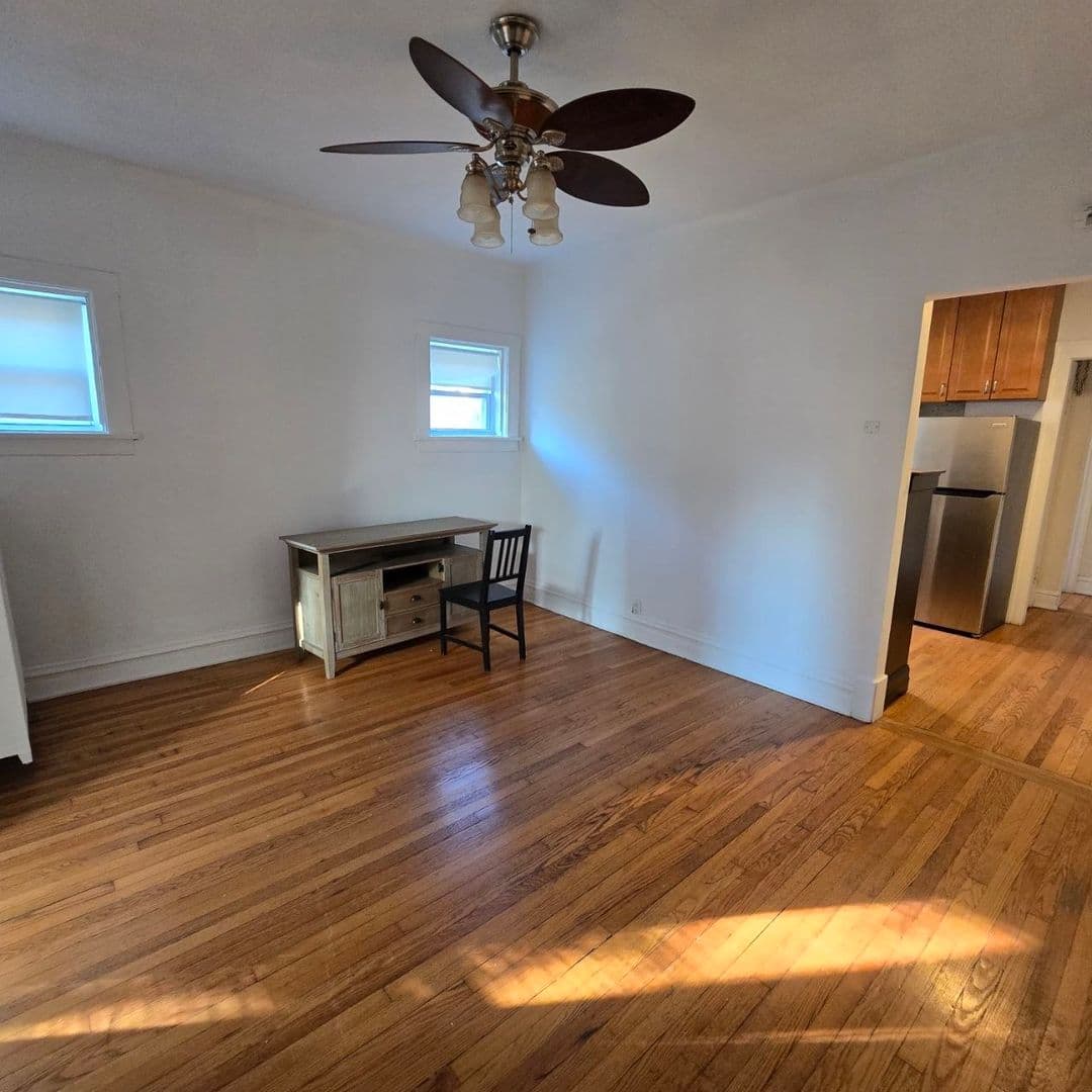 Oak Park Apartment: 510 N Humphrey Ave