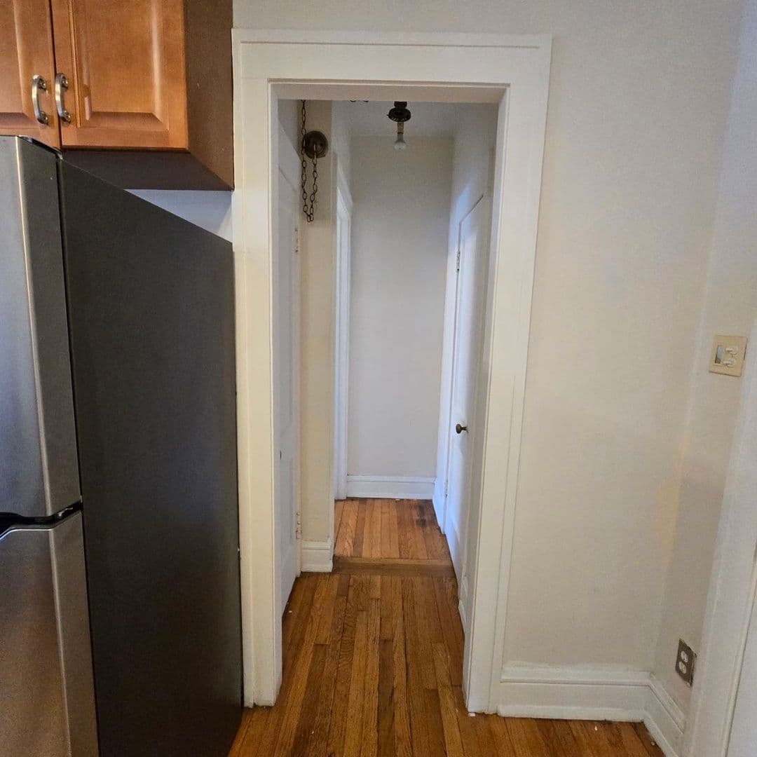 Oak Park Apartment: 510 N Humphrey Ave