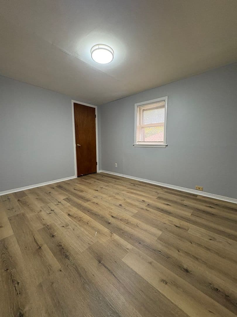 River Grove Apartment: 2560 Clinton St River Grove
