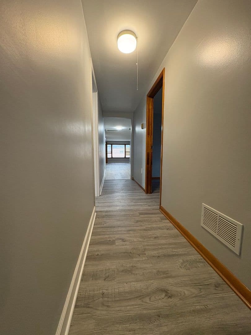 River Grove Apartment: 2560 Clinton St River Grove