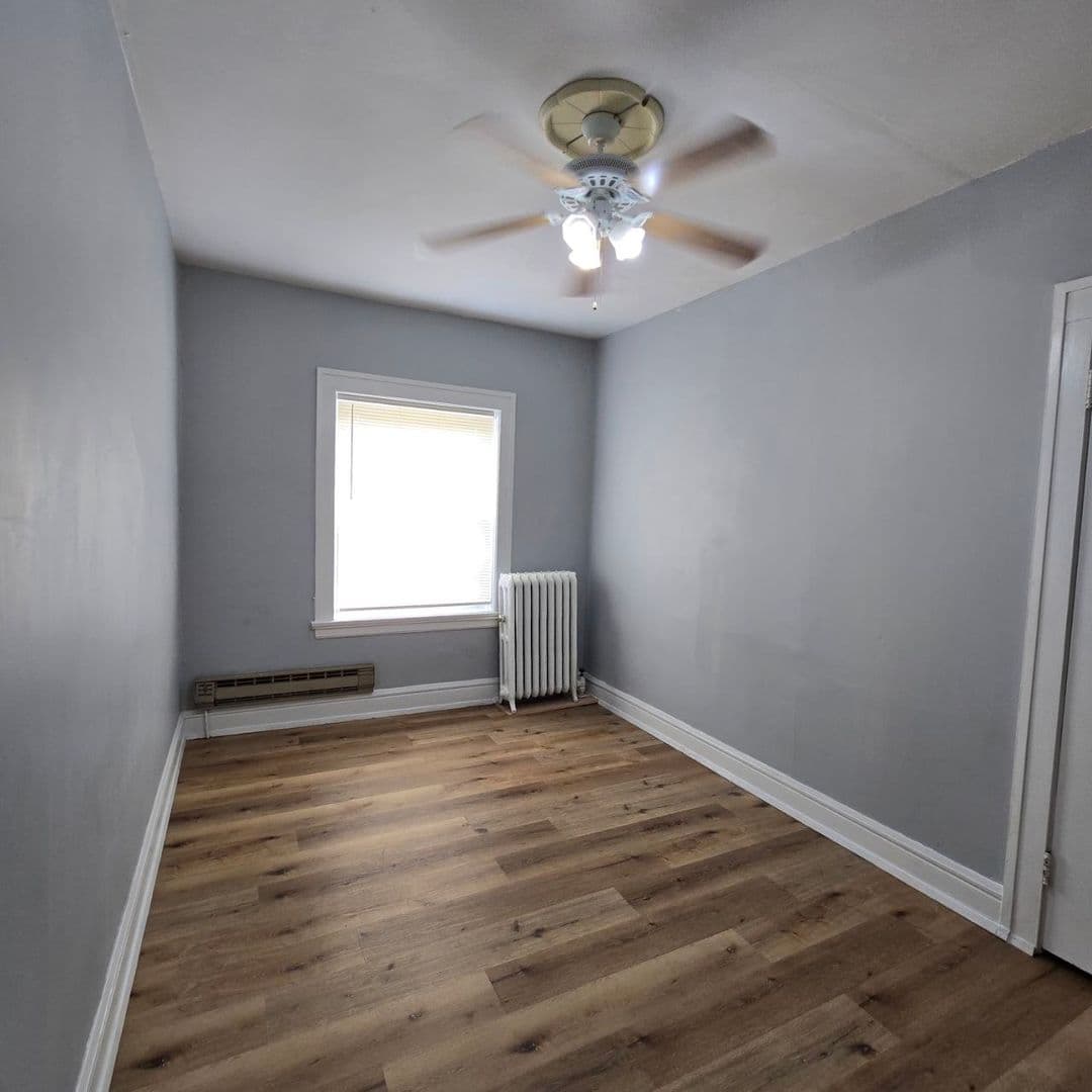 Oak Park Apartment: 510 N Humphrey Ave