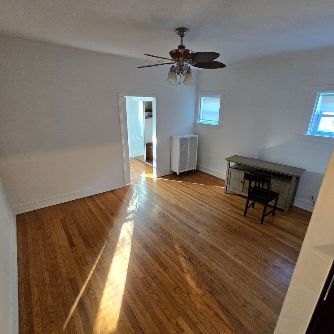 Oak Park Apartment: 510 N Humphrey Ave