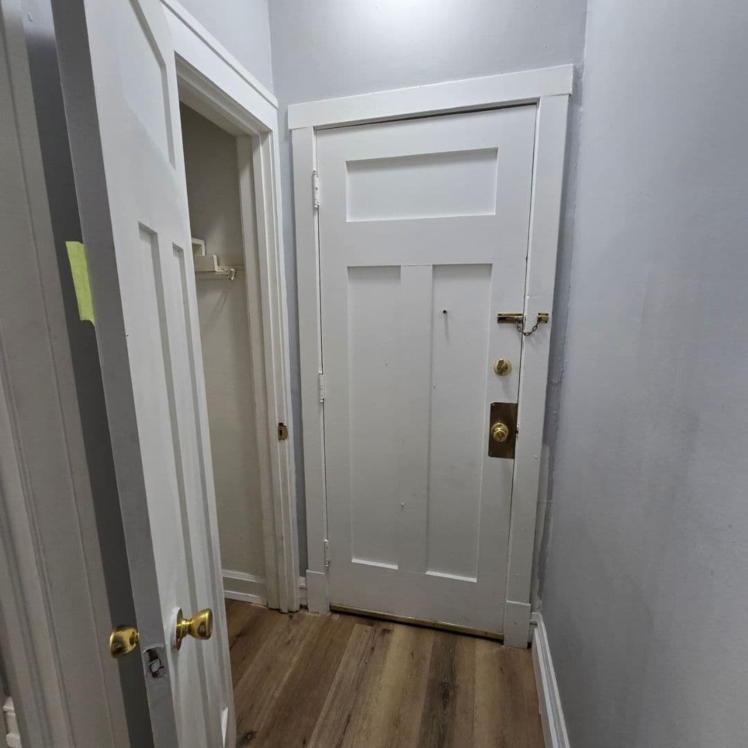 Oak Park Apartment: 510 N Humphrey Ave