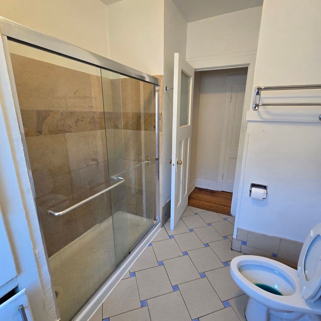 Oak Park Apartment: 510 N Humphrey Ave