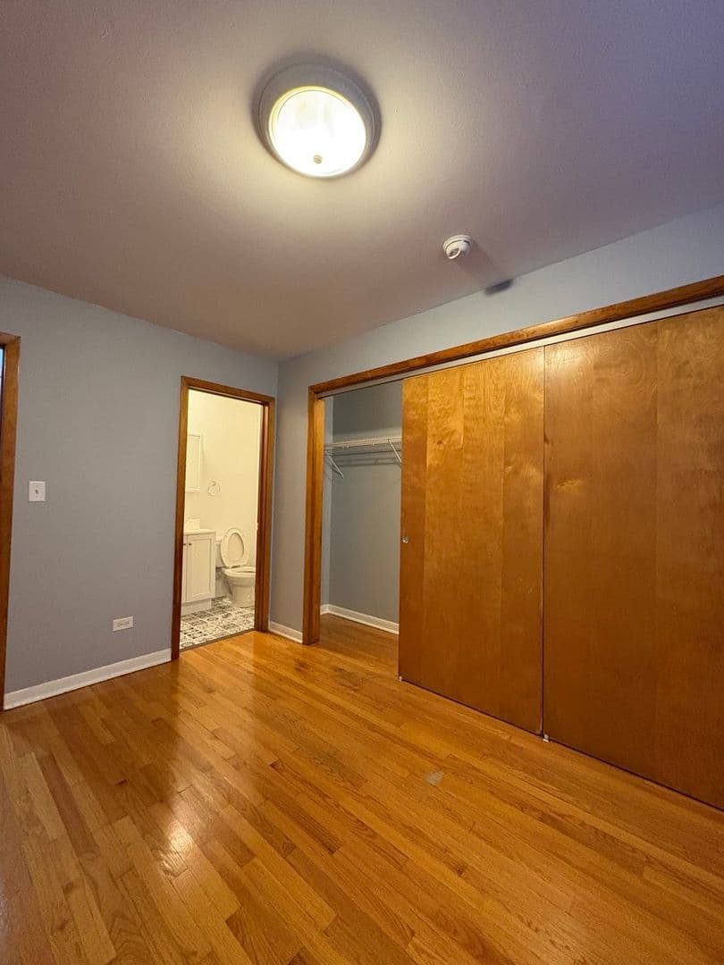 River Grove Apartment: 2674 Clarke St  IL