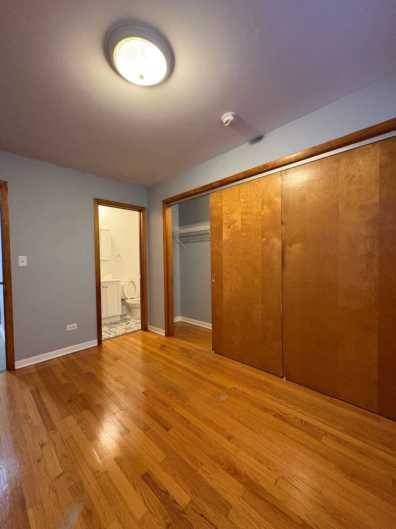 River Grove Apartment: 2674 Clarke St  IL