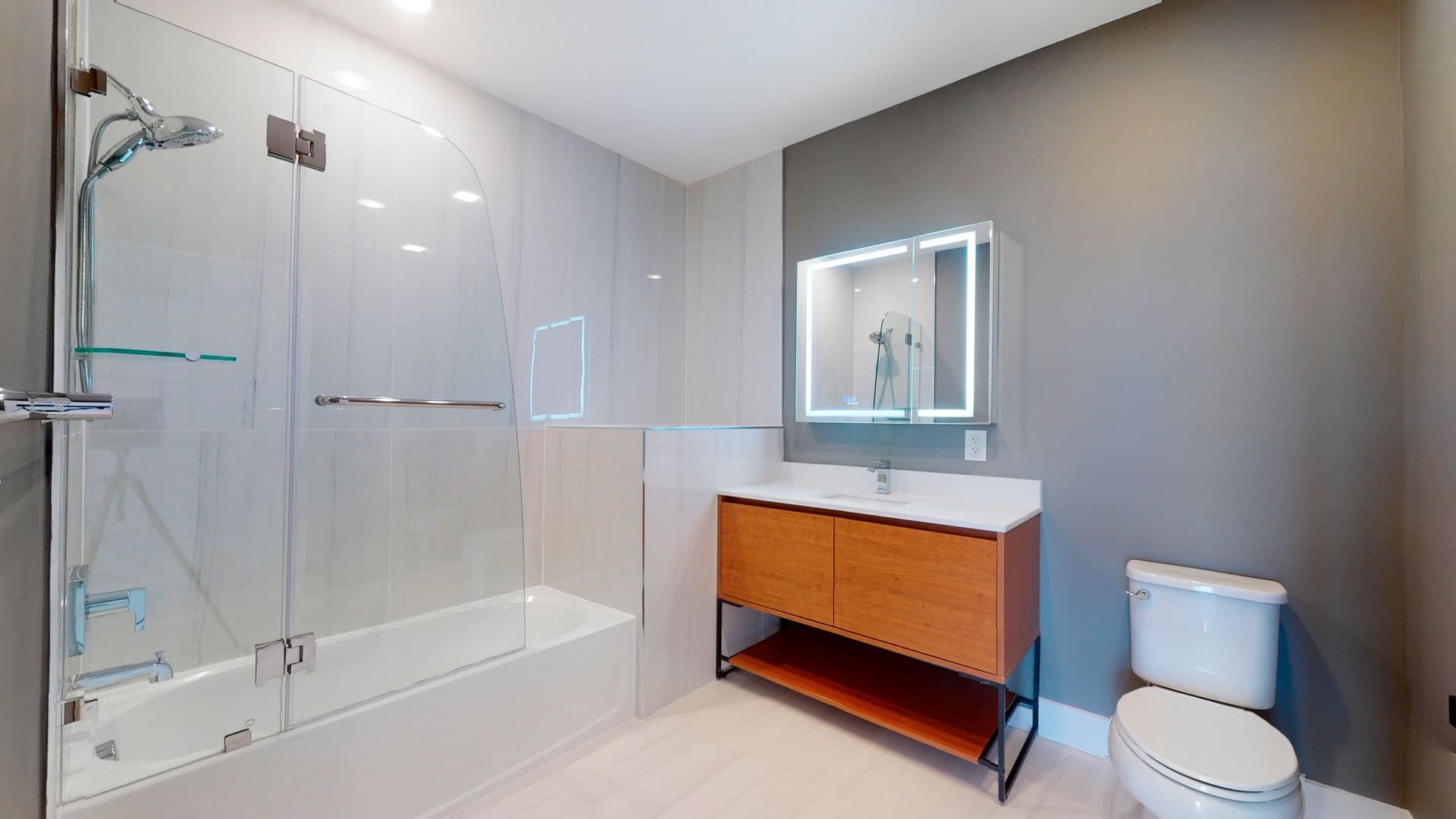 Fairview Apartment: 333 Bergen Blvd