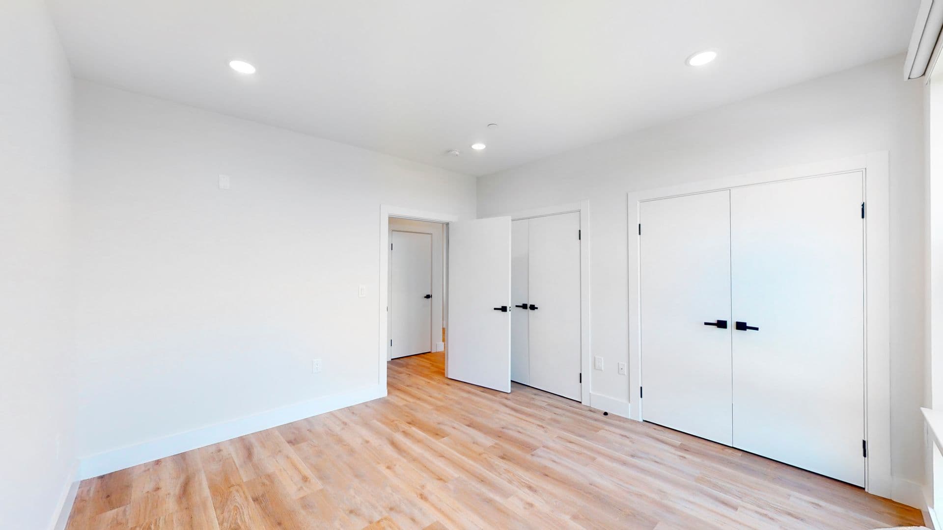 Fairview Apartment: 333 Bergen Blvd