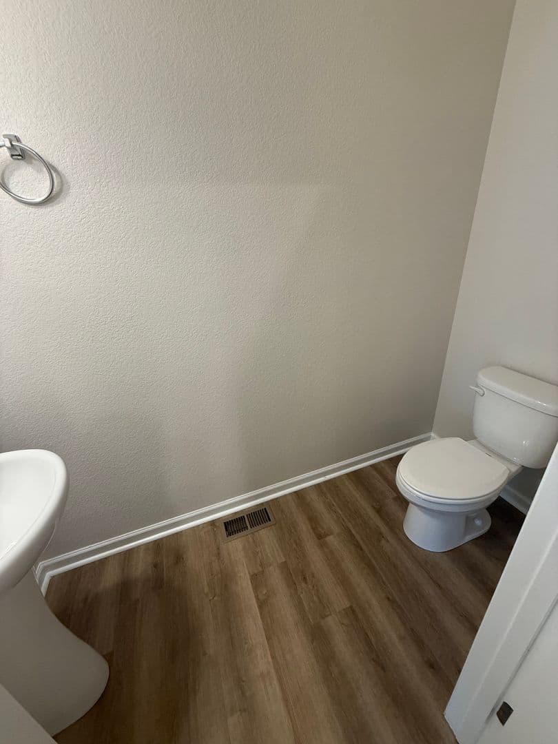 Aurora House: 4924 S Algonquian Way