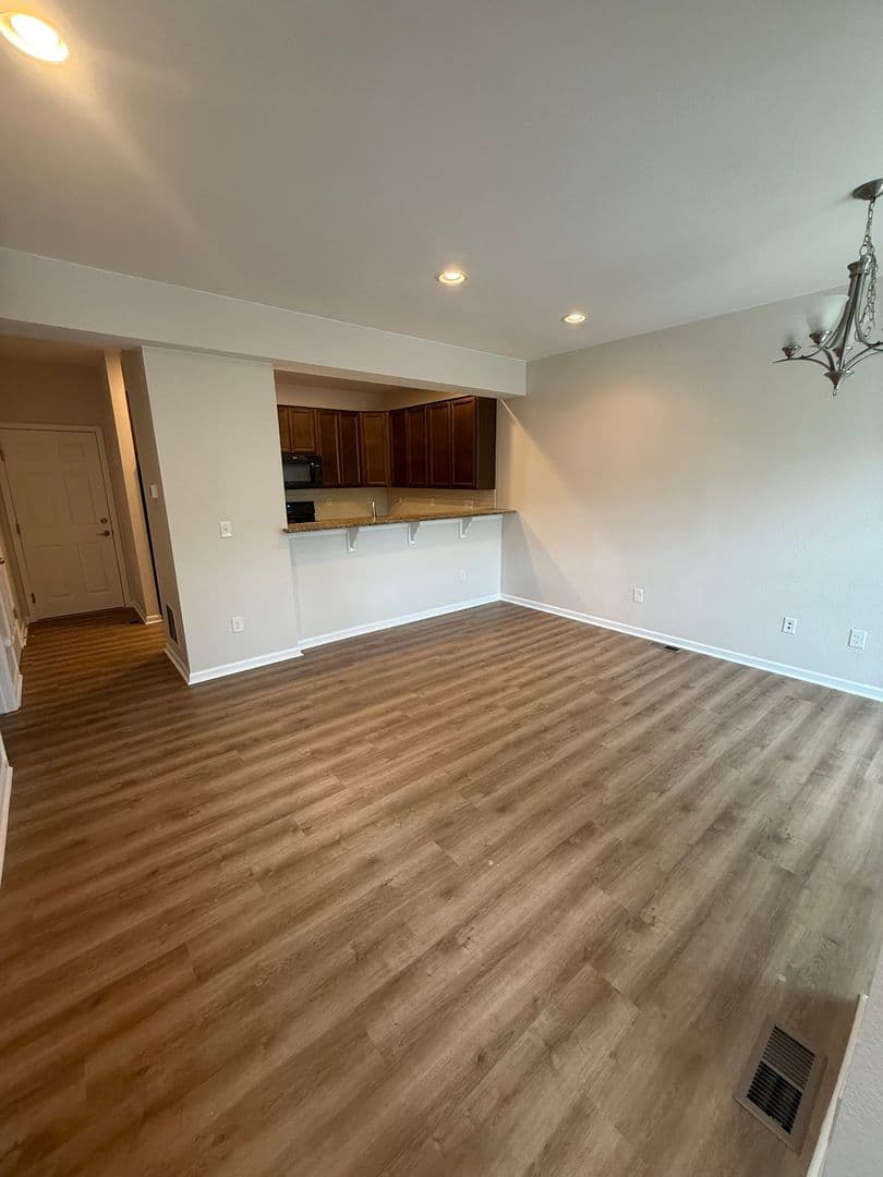Aurora House: 4924 S Algonquian Way