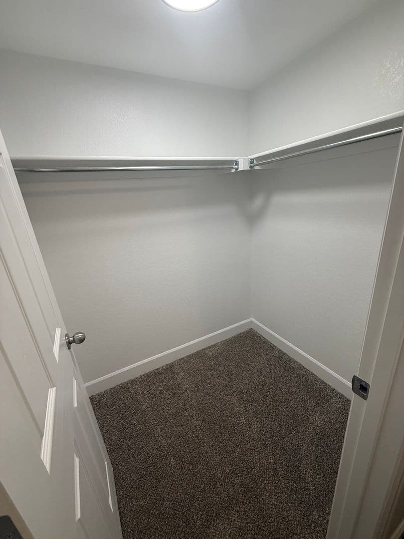 Aurora House: 4924 S Algonquian Way