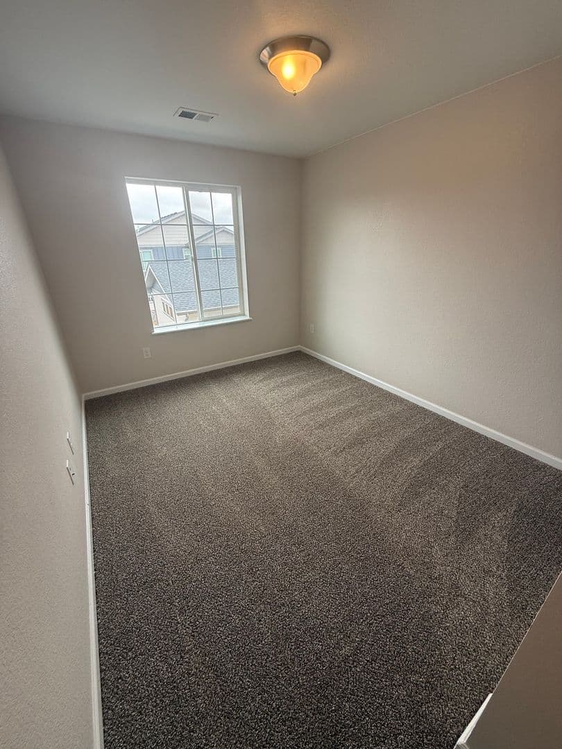 Aurora House: 4924 S Algonquian Way