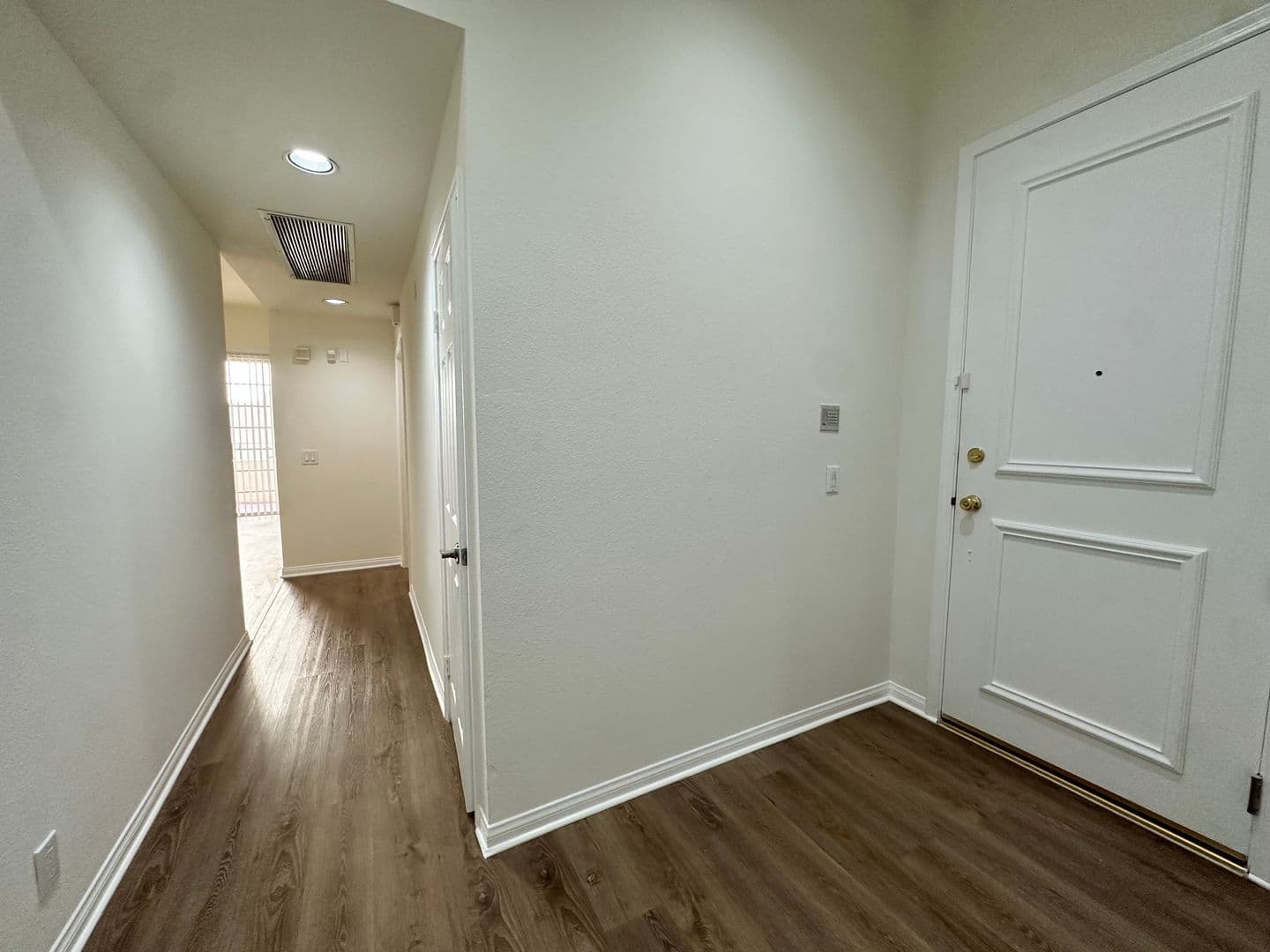 Sherman Oaks House: 4334 Colbath Ave. #103
