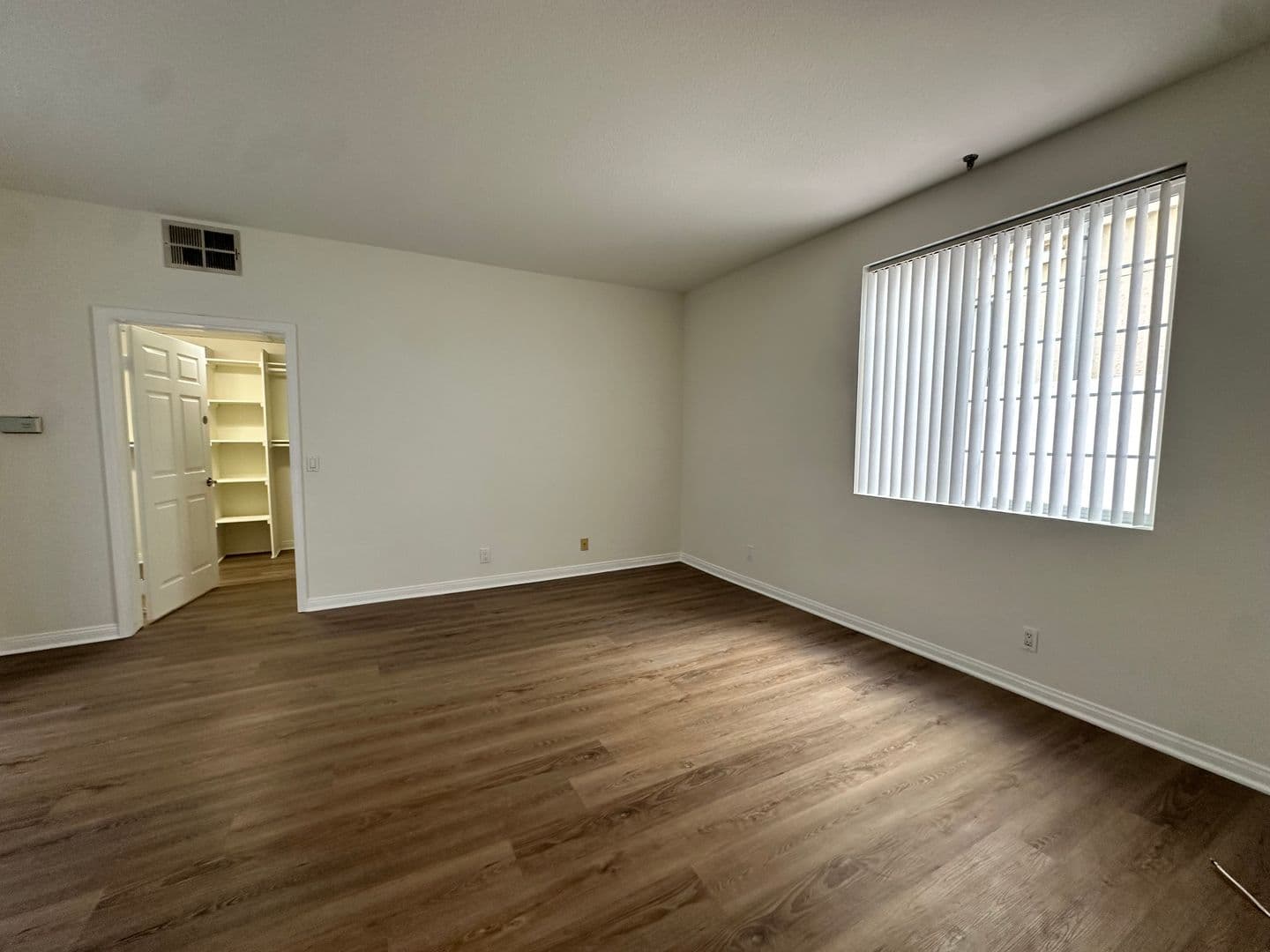 Sherman Oaks House: 4334 Colbath Ave. #103
