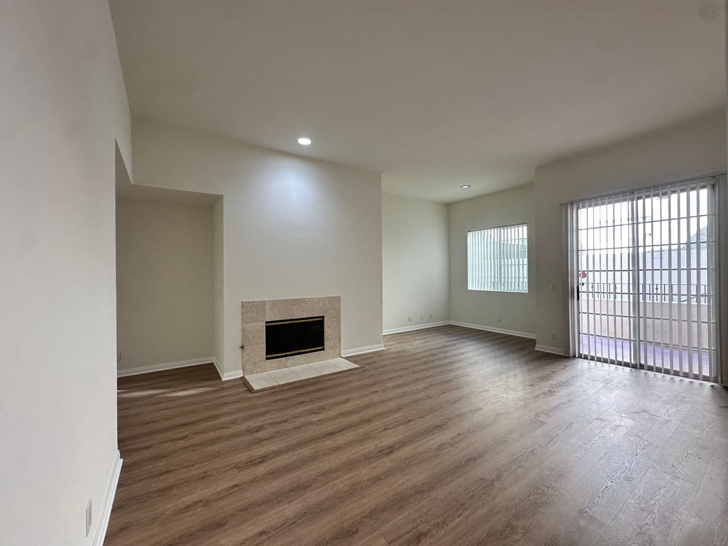 Sherman Oaks House: 4334 Colbath Ave. #103