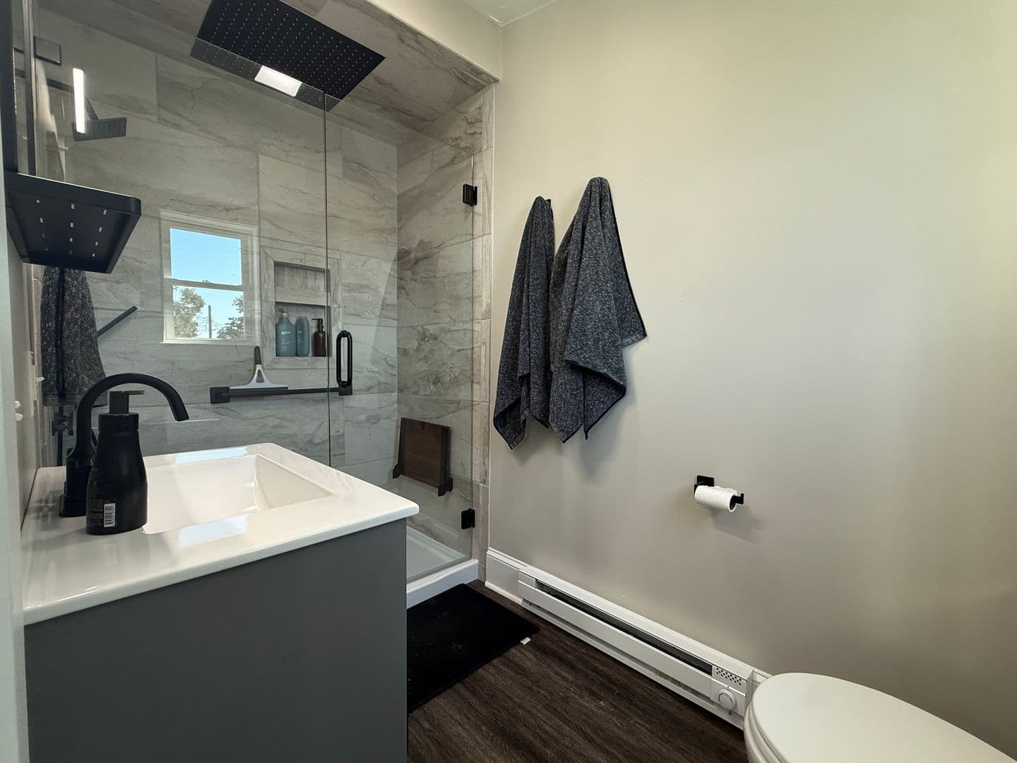 Hanover House: 317 Second Avenue