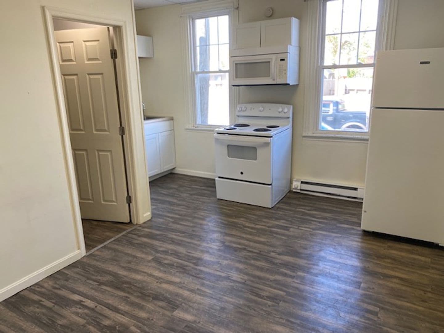 Hanover Apartment: 415 Broadway