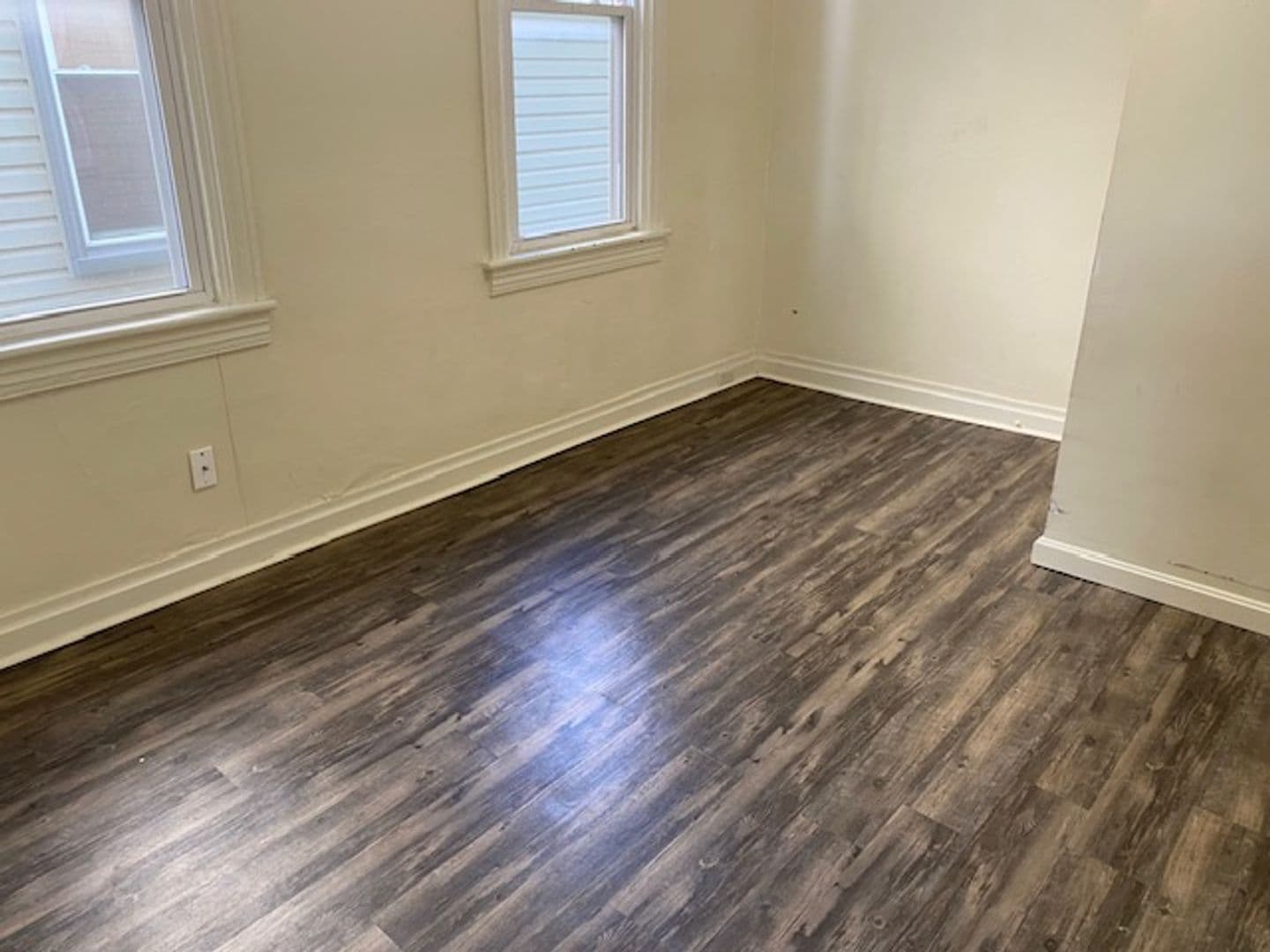 Hanover Apartment: 415 Broadway