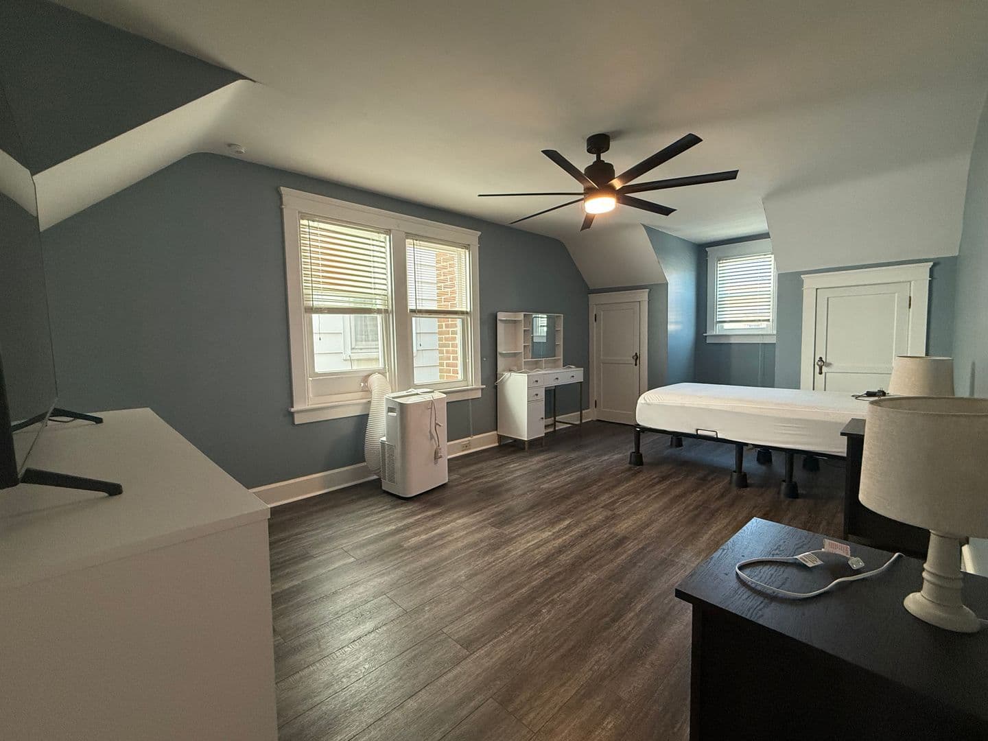 Hanover House: 317 Second Avenue