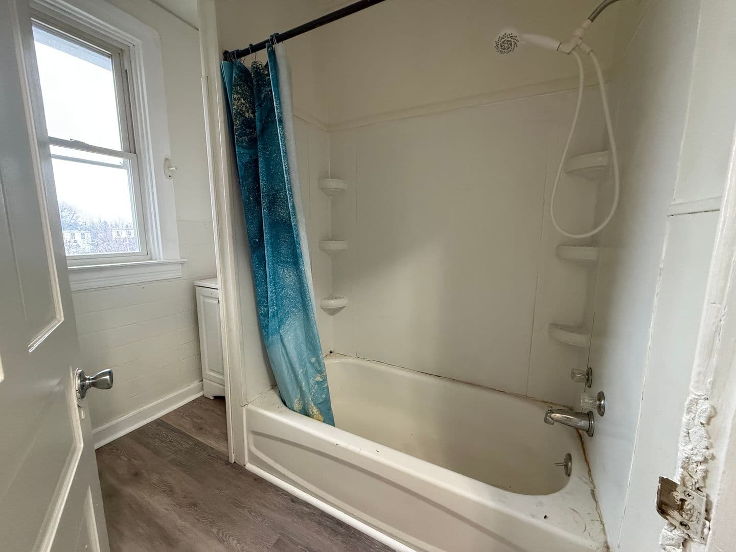 York Apartment: 274 Jefferson St