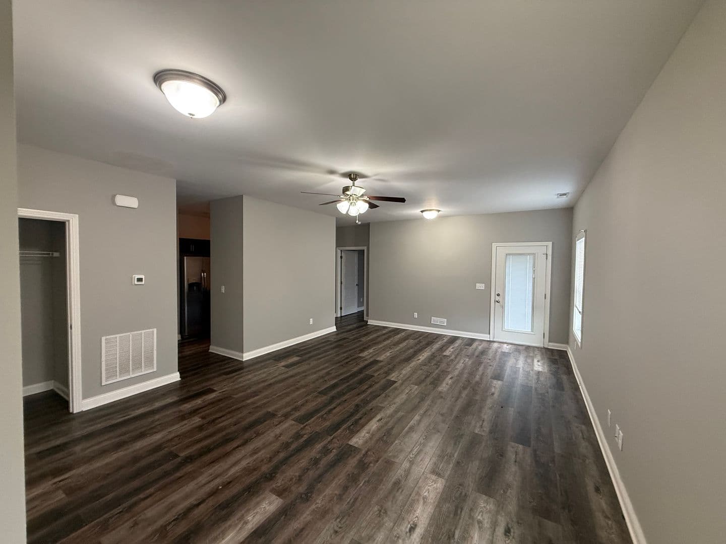 Bowling Green Apartment: 1624 Westen St