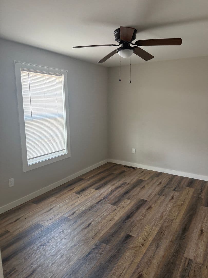 Russellville Apartment: 501 Livy Lane